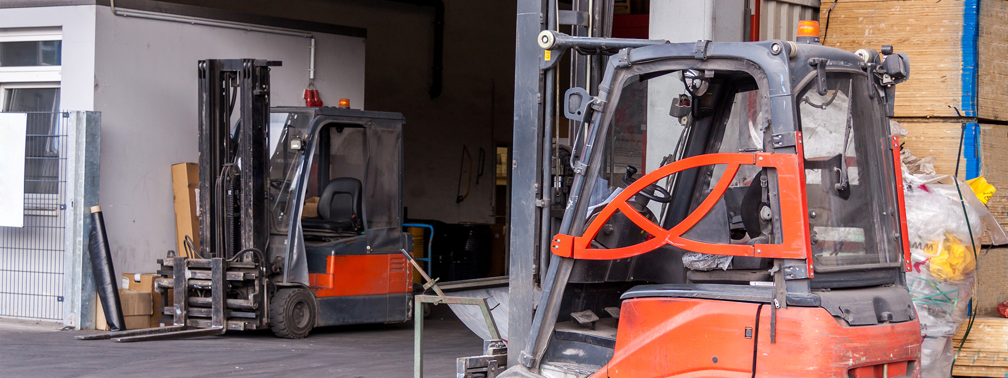 20251224144953_K2RVdtbP.jpg_carousel_서평택지게차_원정지게차,서평택지게차,포승공단지게차,해군2함대,포승원정리,서부발전,도곡리,석정리,만호리,홍원리,내기리,방림리,대형지게차,중량물상하차,임대,렌탈