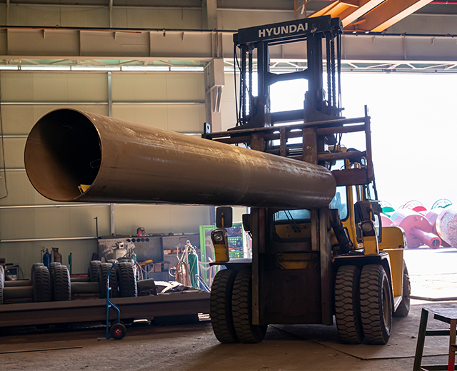 20251224145002_lOhcu5Gx.jpg_carousel_서평택지게차_원정지게차,서평택지게차,포승공단지게차,해군2함대,포승원정리,서부발전,도곡리,석정리,만호리,홍원리,내기리,방림리,대형지게차,중량물상하차,임대,렌탈